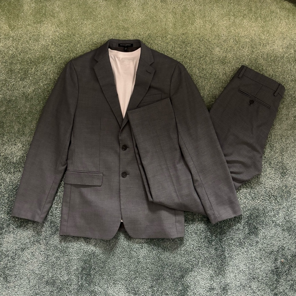 Banana Republic Grey Preppy Formal Business Dance Wedding Suit + Dress Pants